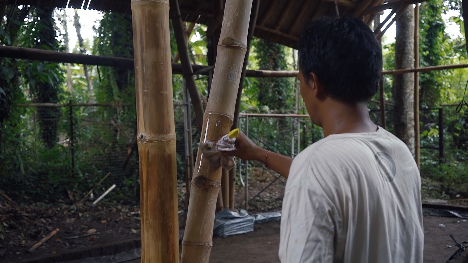 finishing-a-bamboo-structure-10 - Bamboo U